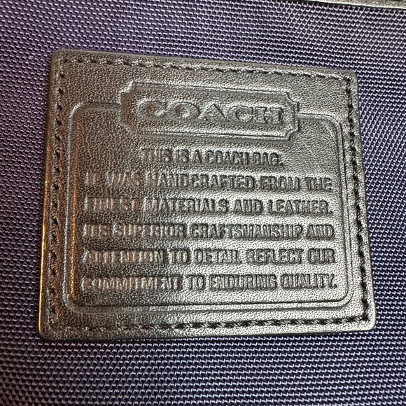 iPad Coach bag - Picture 3 of 11